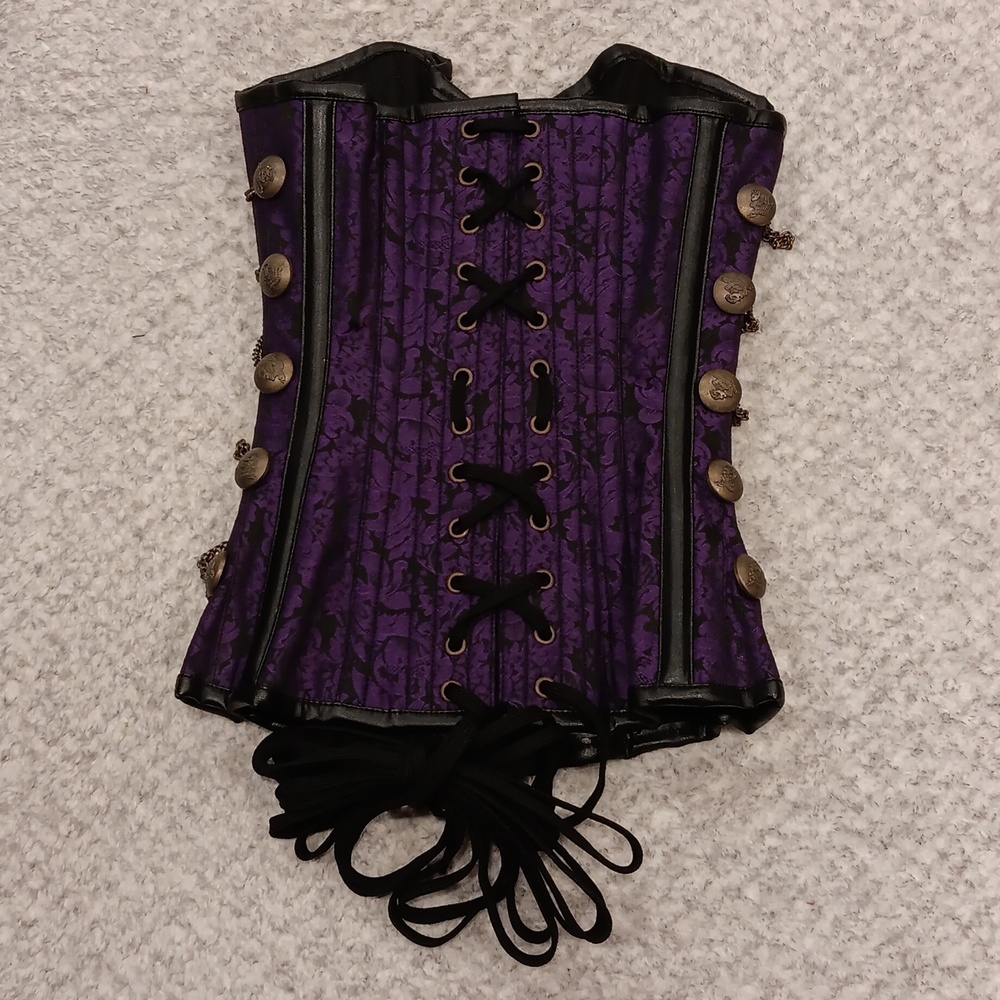 Corset Story Purple Steampunk Corset With Chains - Picture 12 of 16